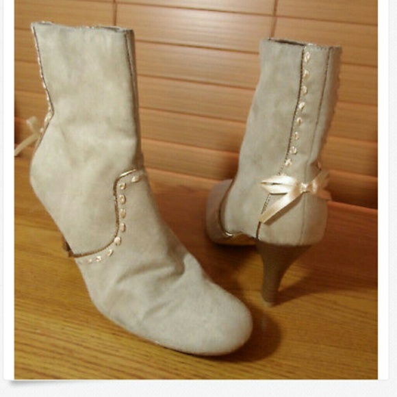 PREDICTIONS Heeled Boots with Bows 9 Light brown - Picture 2 of 8